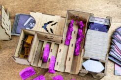 Organizer Vast The Mysterious Manor The Dicetroyers